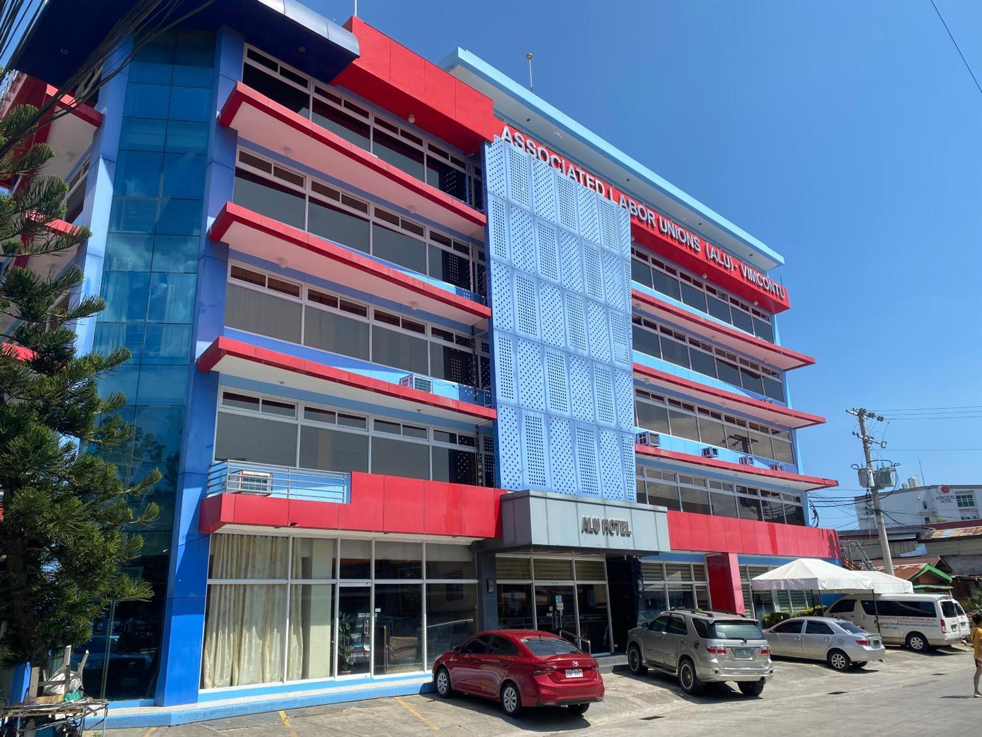 Alu Hotel Davao City Esterno foto