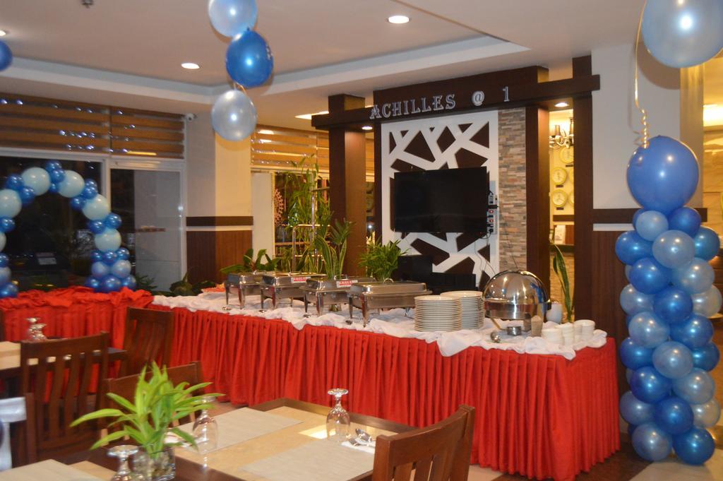 Alu Hotel Davao City Esterno foto