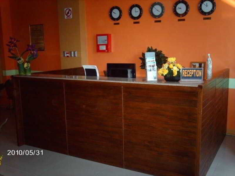 Alu Hotel Davao City Esterno foto